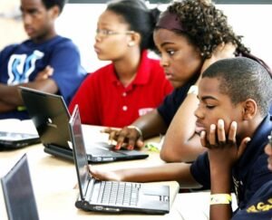  BOURSES D’ETUDES – QUI EST CONCERNE ? QUE FAUT-IL SAVOIR ET FAIRE ?